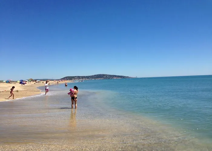A Sete, 55m², Proche Plage, Parking, Wifi - Fr-1-338-511